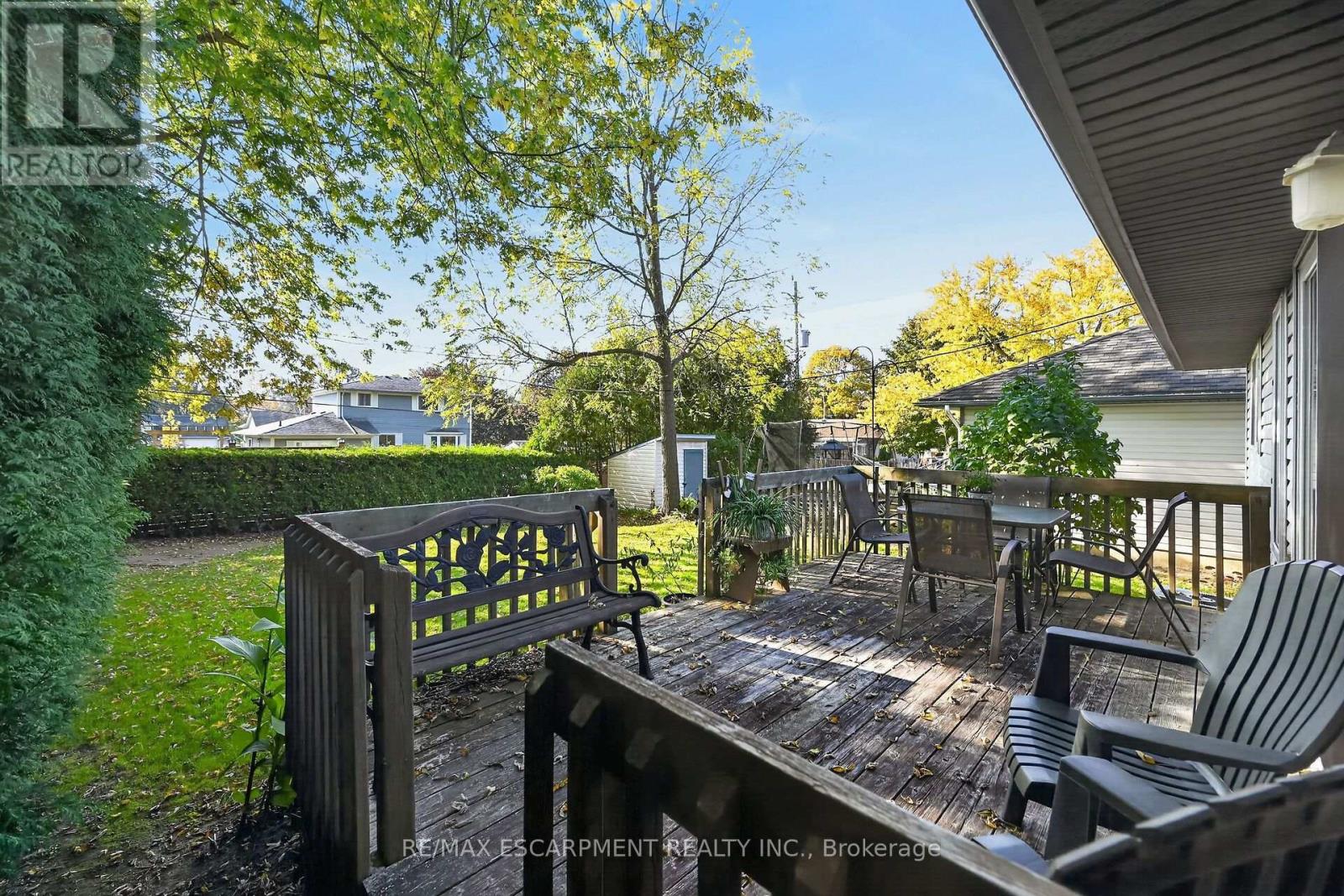 11 BARTON Street, Haldimand, ON photo 37