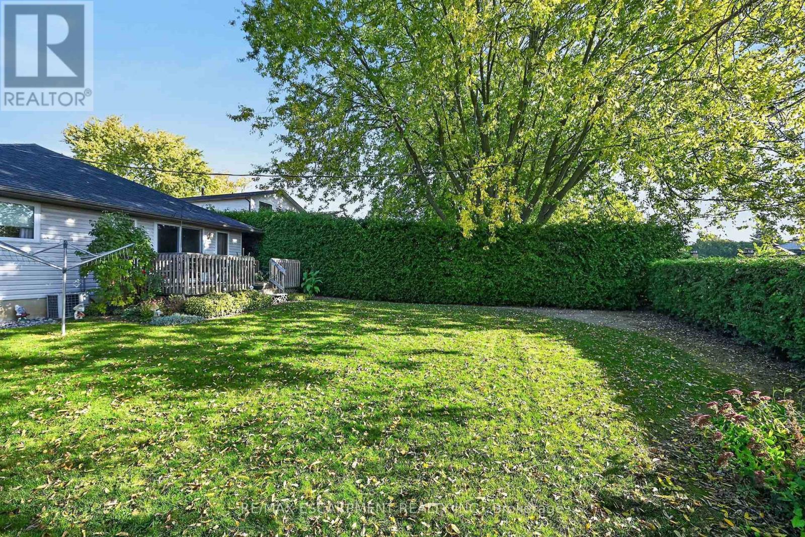11 BARTON Street, Haldimand, ON photo 40