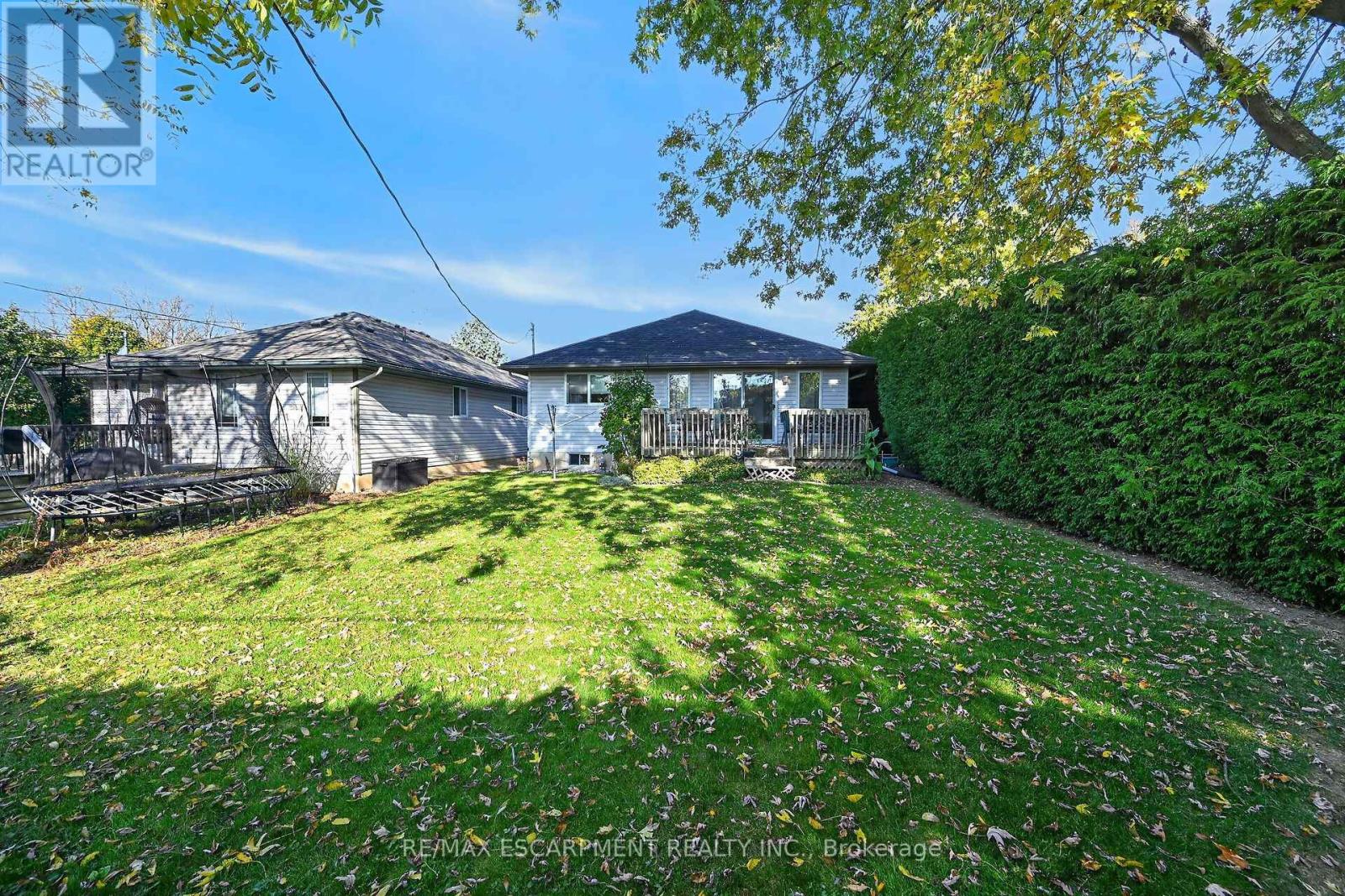 11 BARTON Street, Haldimand, ON photo 43