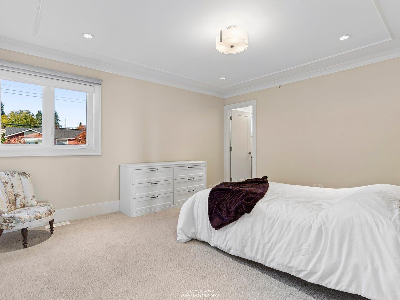 1340 Kent Street, White Rock — photo 14