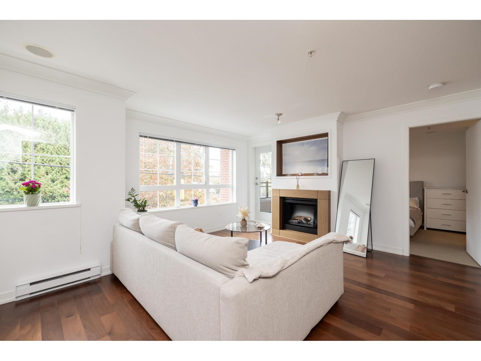 207 2940 King George Boulevard, Surrey — photo 11