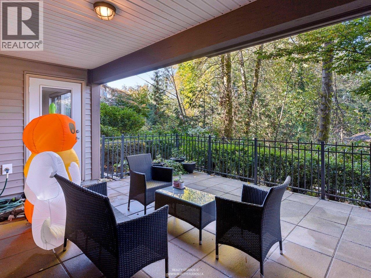 103 700 Klahanie Drive, Port Moody — photo 2