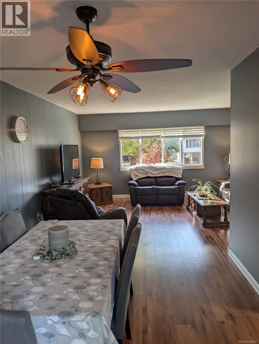 1440 Dogwood Ave - 8