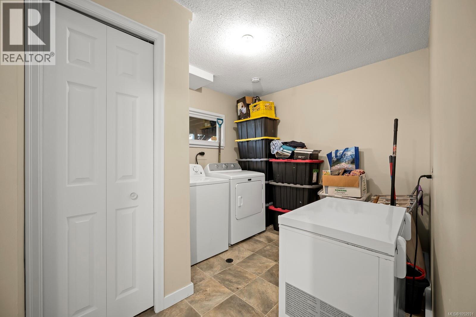 1440 Dogwood Ave - 69