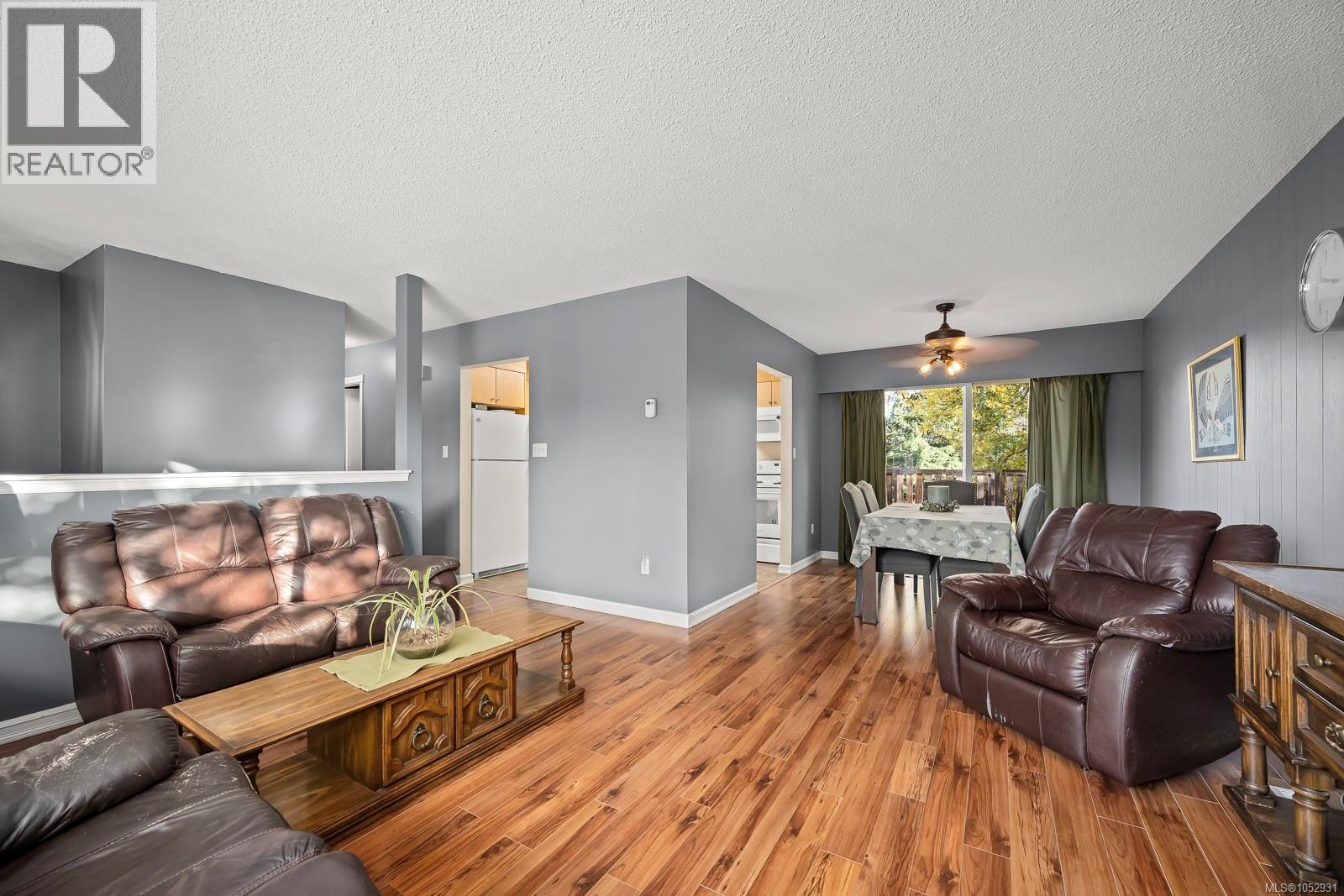 1440 Dogwood Ave - 52