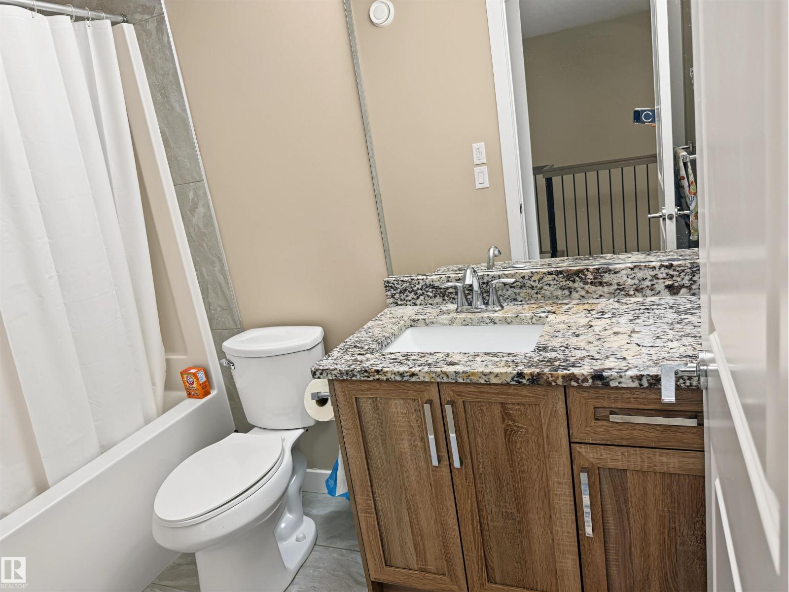 9108 Cooper CR SW, Edmonton — photo 15