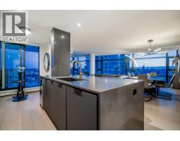 2207 198 Aquarius Mews, Vancouver, BC V6Z2Y4 Photo 8