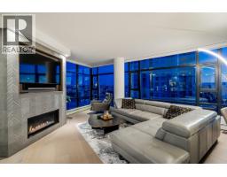 2207 198 Aquarius Mews, Vancouver, BC V6Z2Y4 Photo 10
