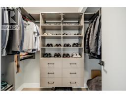 2207 198 Aquarius Mews, Vancouver, BC V6Z2Y4 Photo 22