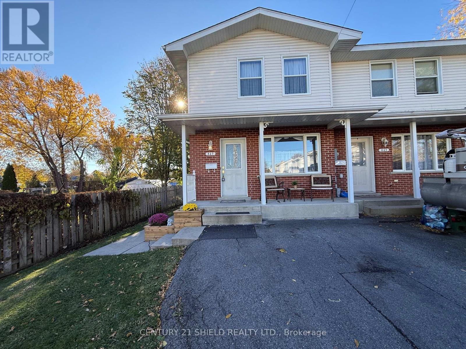 827 ALEXANDER AVENUE, Cornwall — photo 3