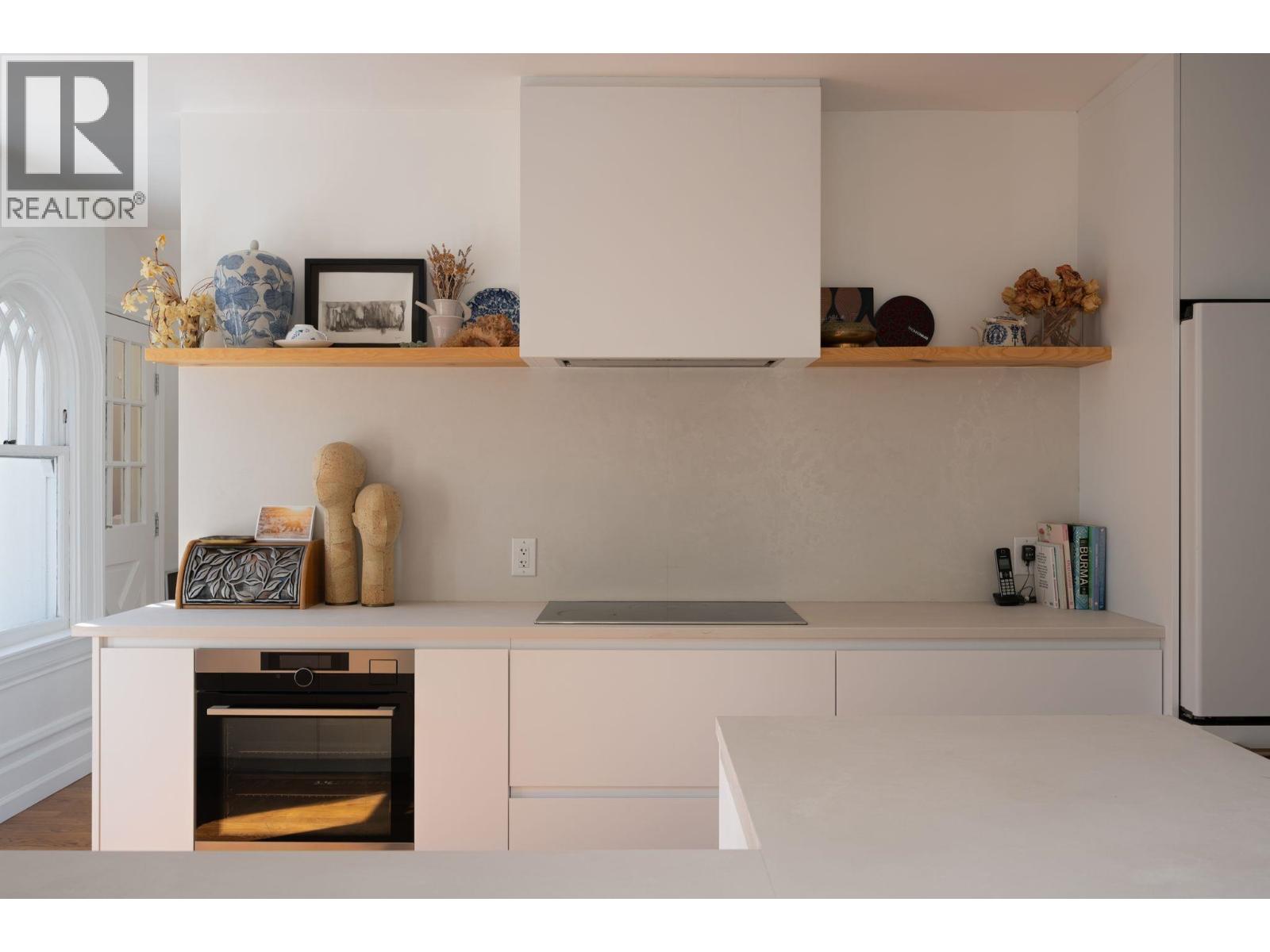 3292 Granville Street, Vancouver — photo 8