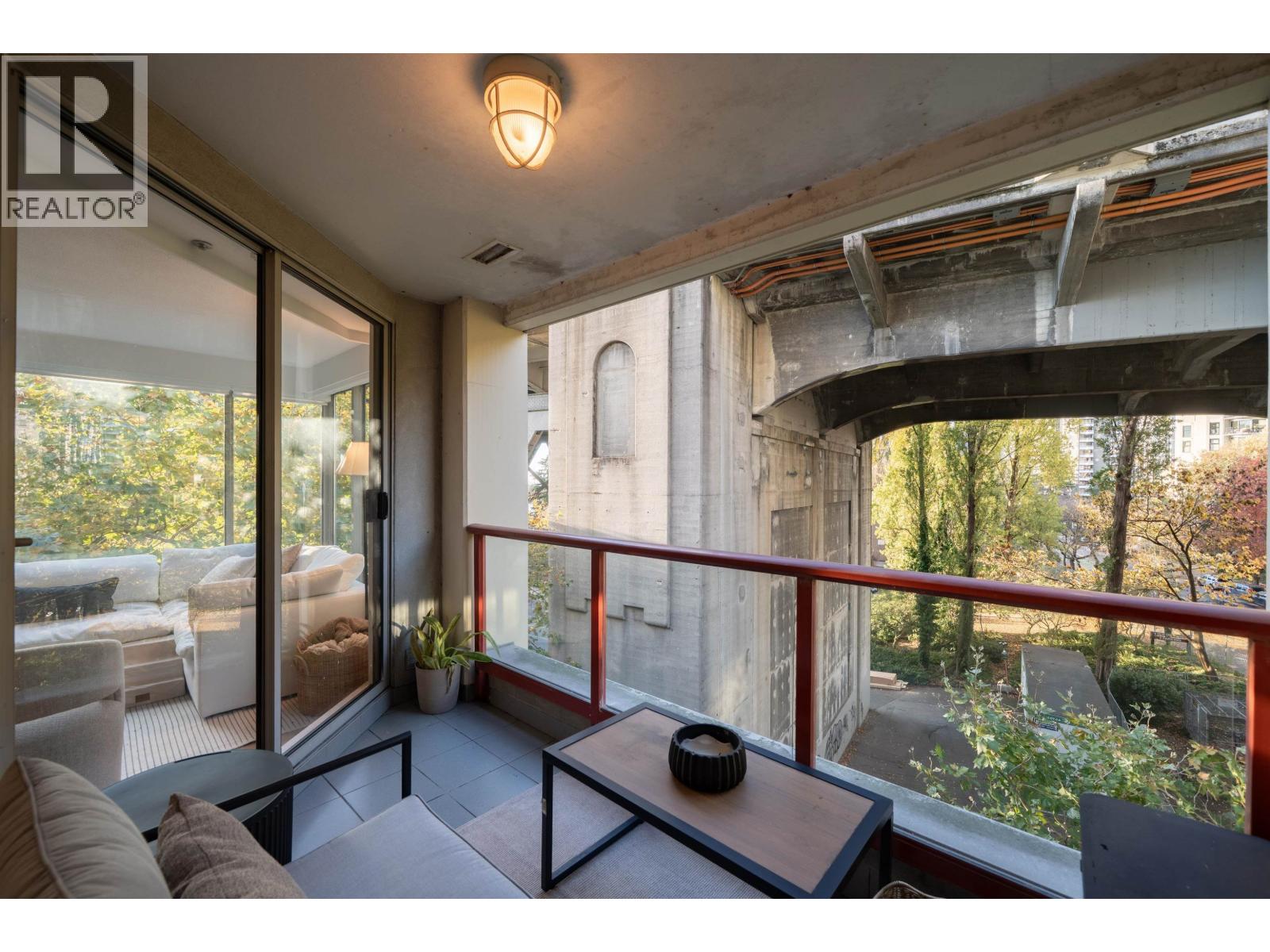501 1006 Beach Avenue, Vancouver — photo 19