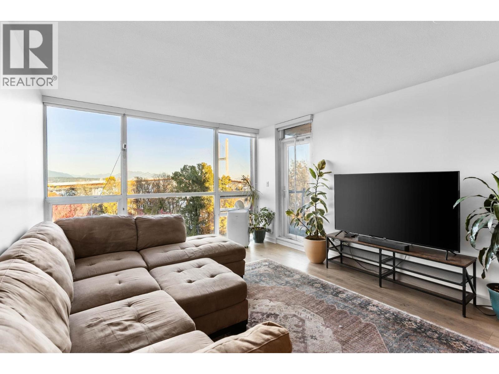 602 125 Columbia Street, New Westminster — photo 11