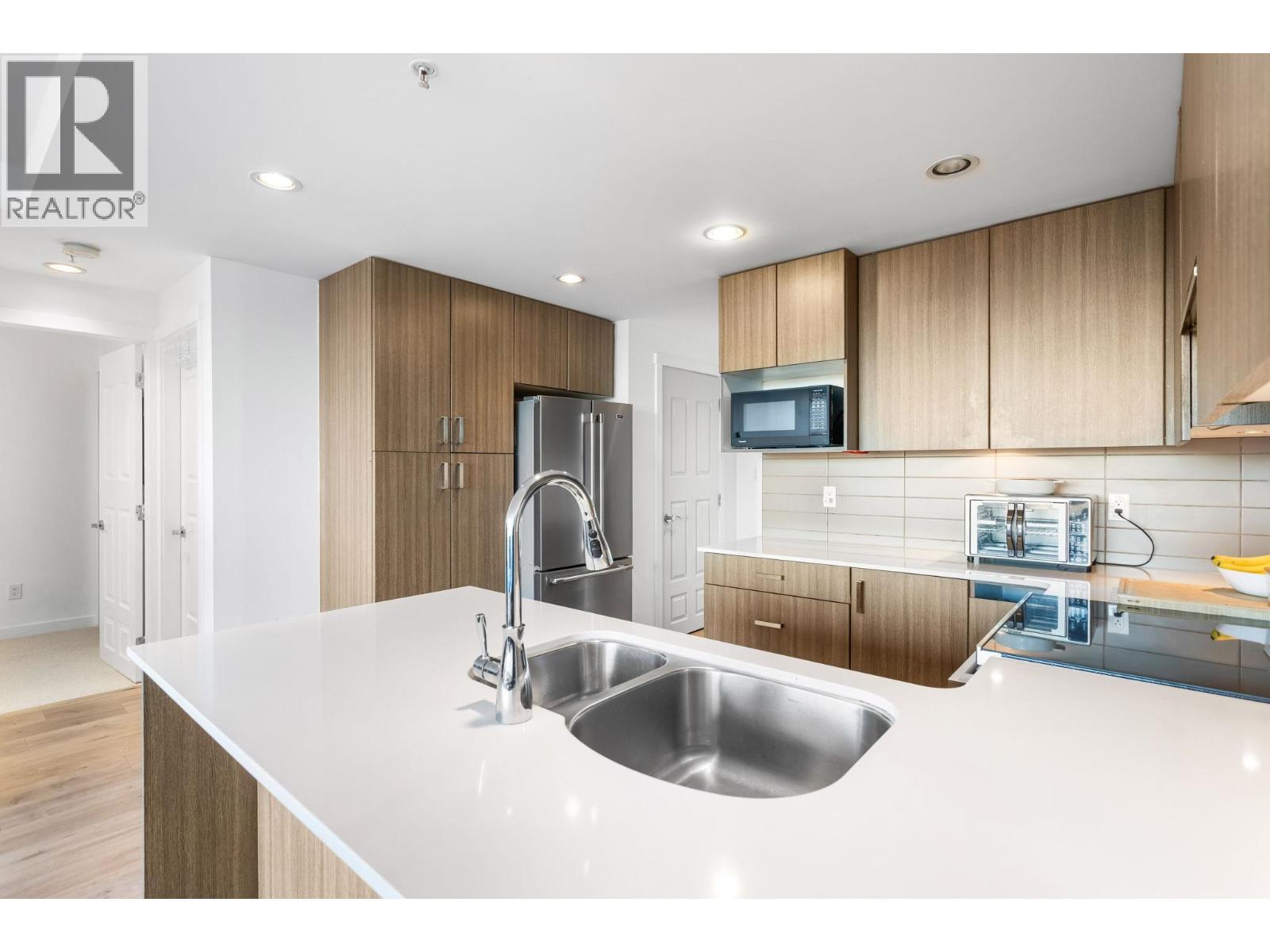 602 125 Columbia Street, New Westminster — photo 7