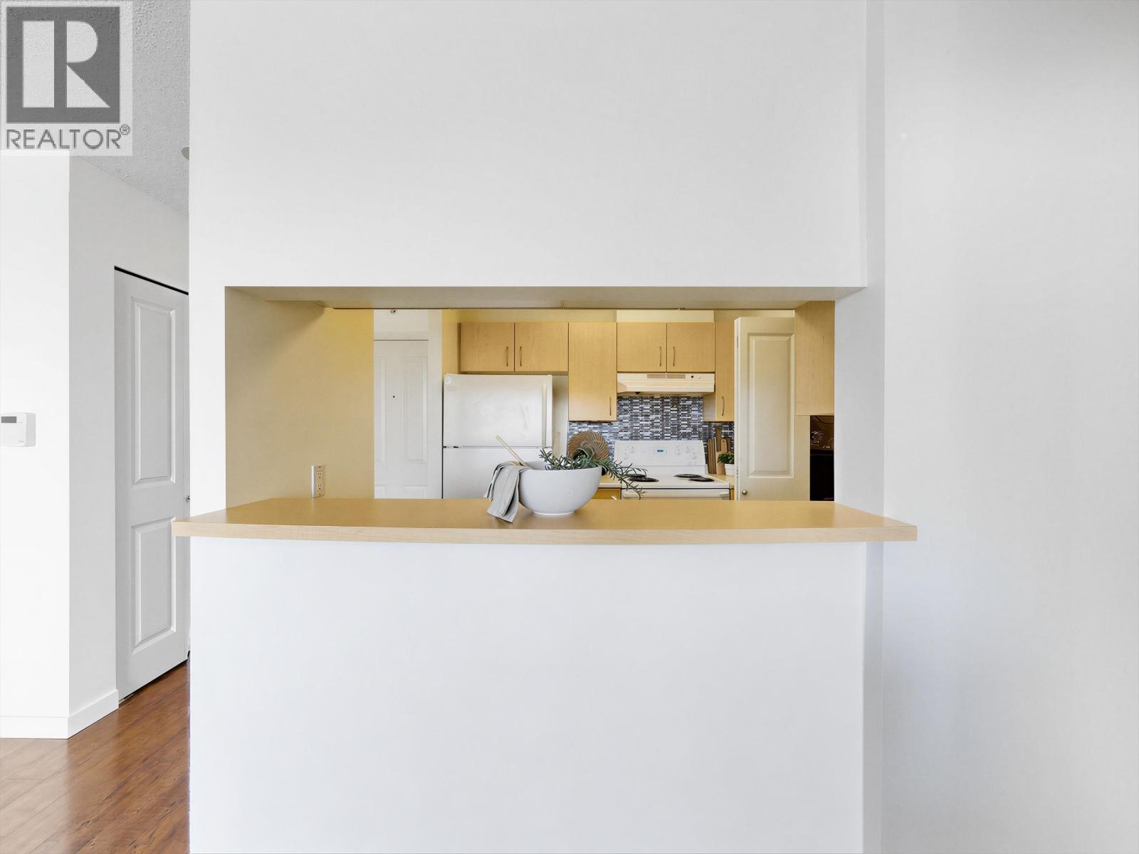 1001 3588 Crowley Drive, Vancouver — photo 14