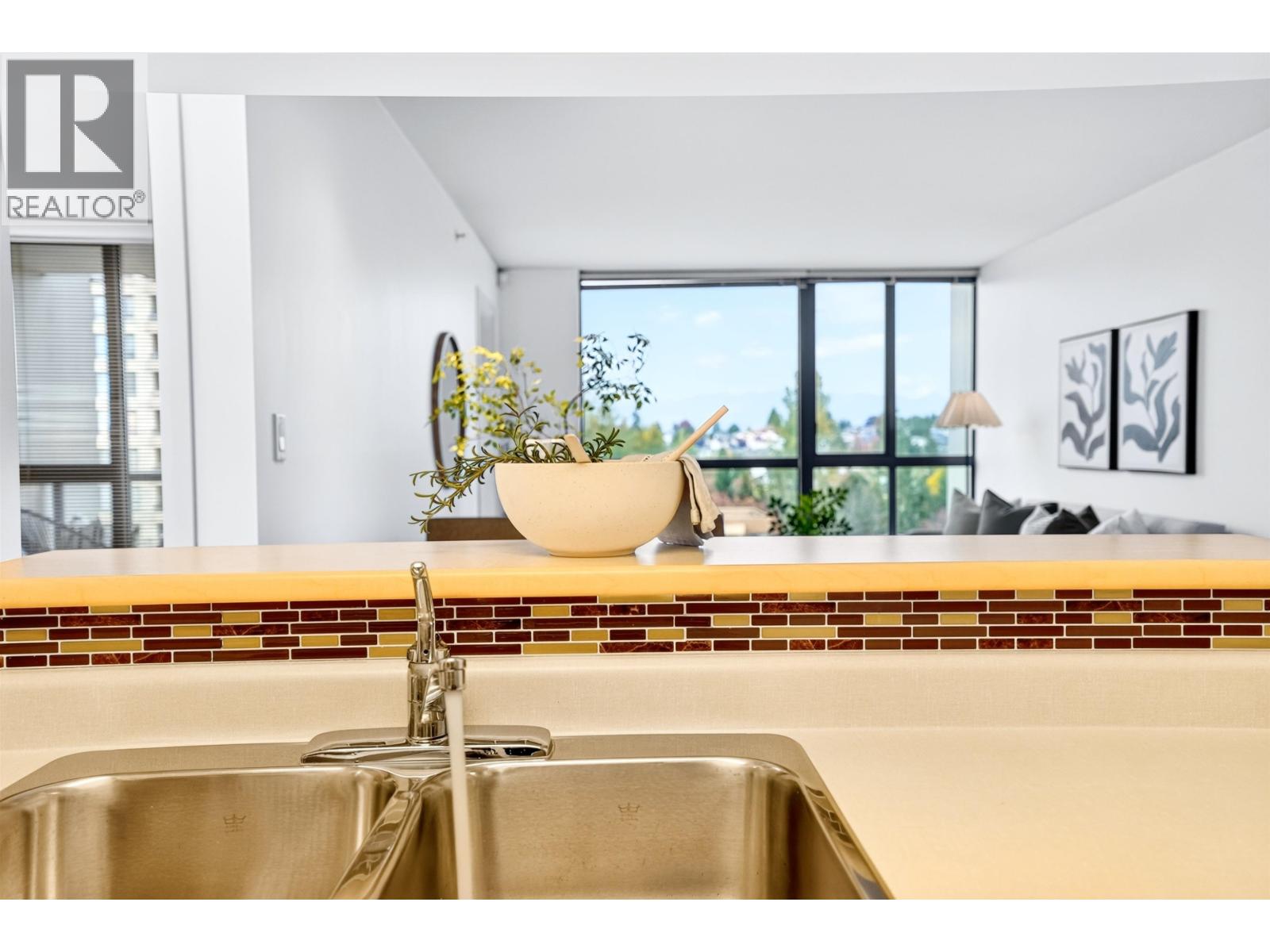 1001 3588 Crowley Drive, Vancouver — photo 16