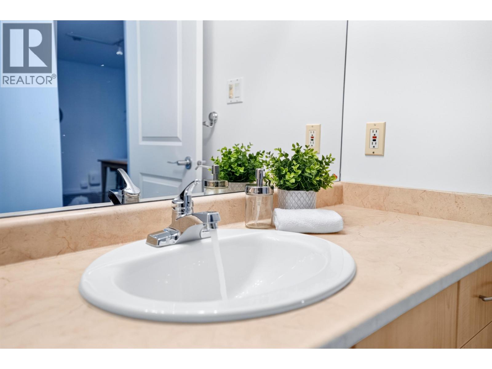 1001 3588 Crowley Drive, Vancouver — photo 22