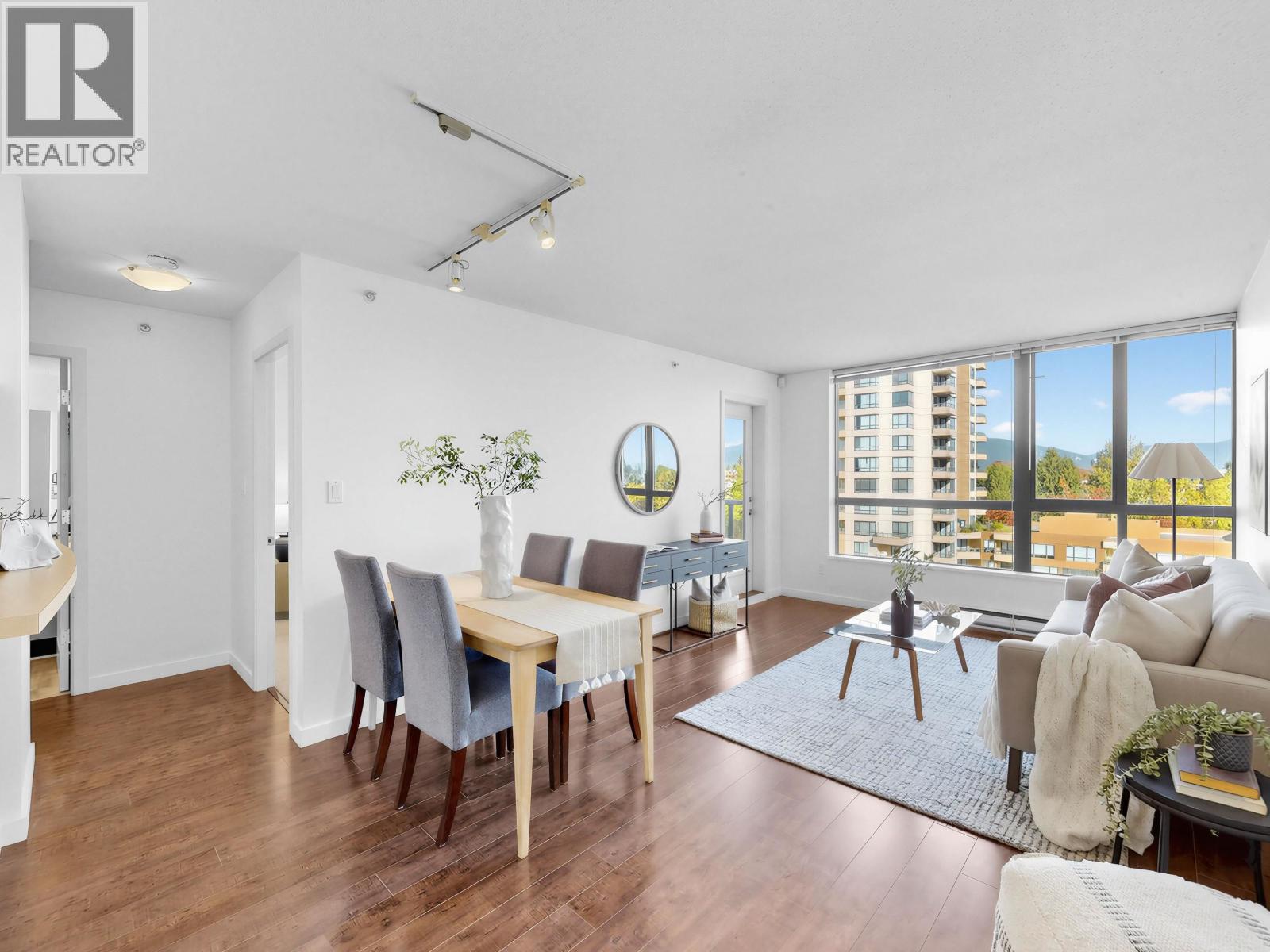 1001 3588 Crowley Drive, Vancouver — photo 6