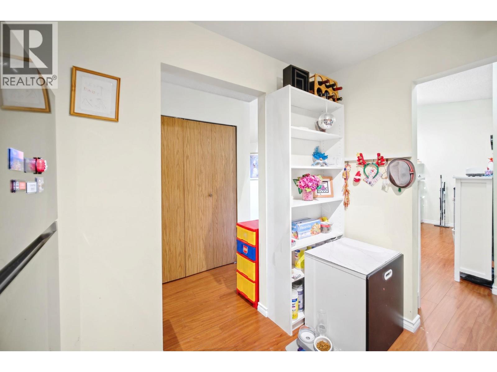 #339-8500 ACKROYD Road, Richmond