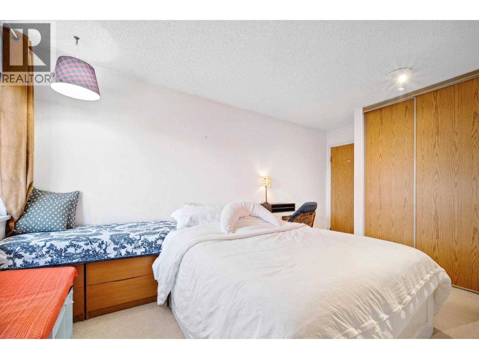 #339-8500 ACKROYD Road, Richmond
