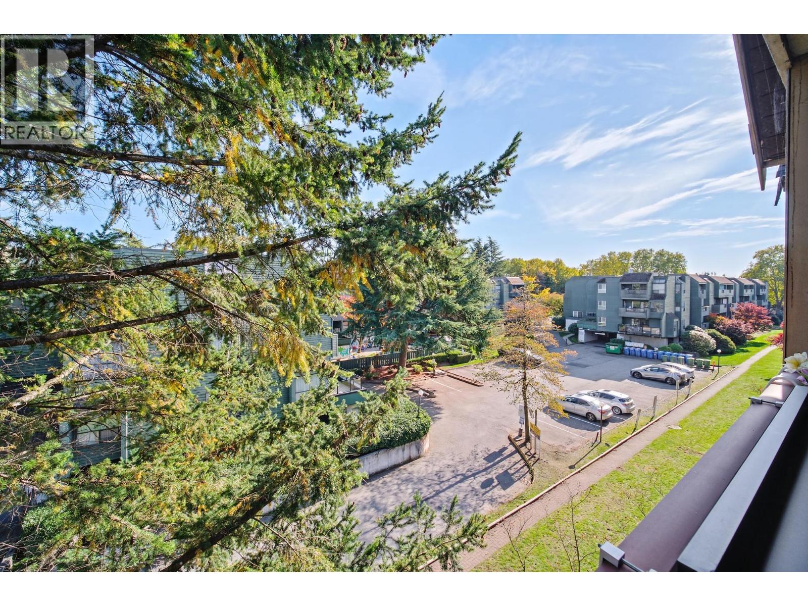 #339-8500 ACKROYD Road, Richmond