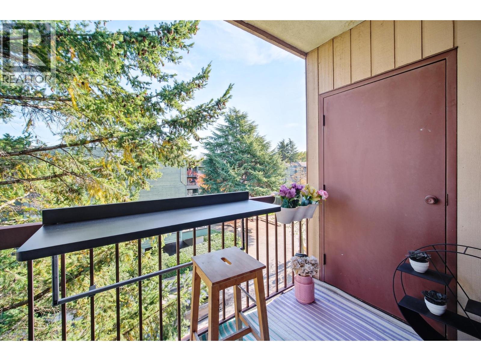 #339-8500 ACKROYD Road, Richmond