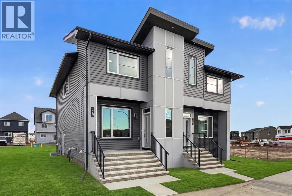 Photo of 170 Starling Boulevard NW, Calgary
