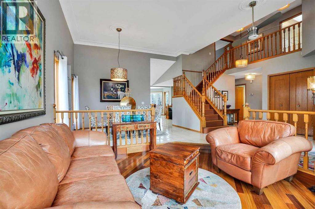53 Santana Manor NW, Calgary — photo 13