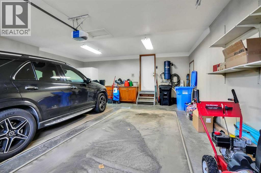 53 Santana Manor NW, Calgary — photo 29