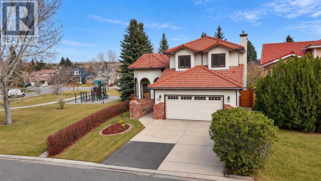 53 Santana Manor NW, Calgary — photo 3