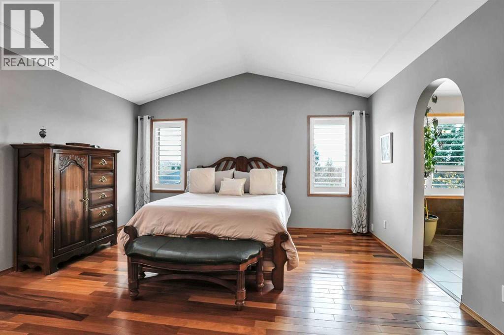 53 Santana Manor NW, Calgary — photo 33