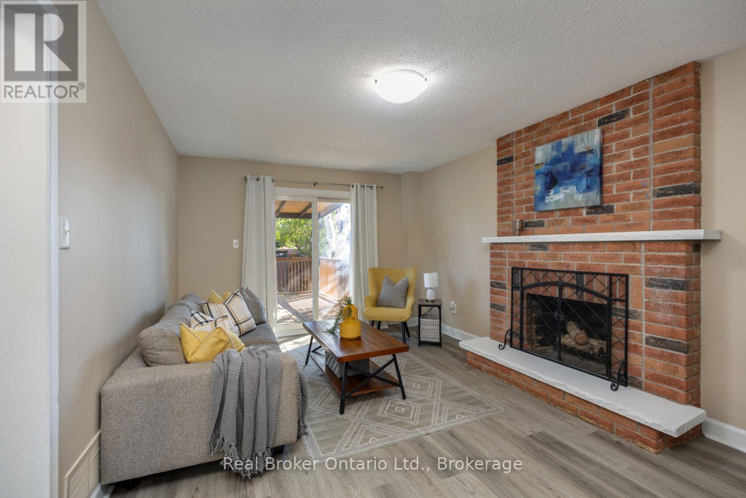 630 Cognac Crescent, Pickering, ON photo 11