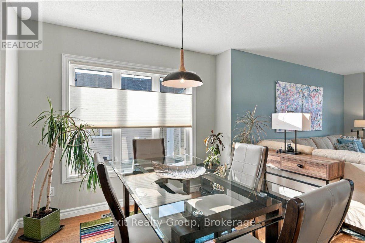 86 Sandbanks Court, Prince Edward County, ON photo 13