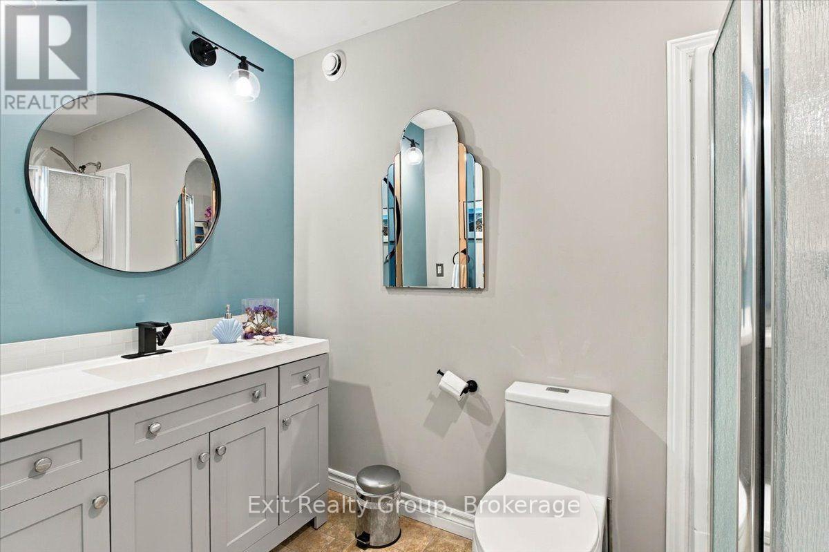 86 Sandbanks Court, Prince Edward County, ON photo 31