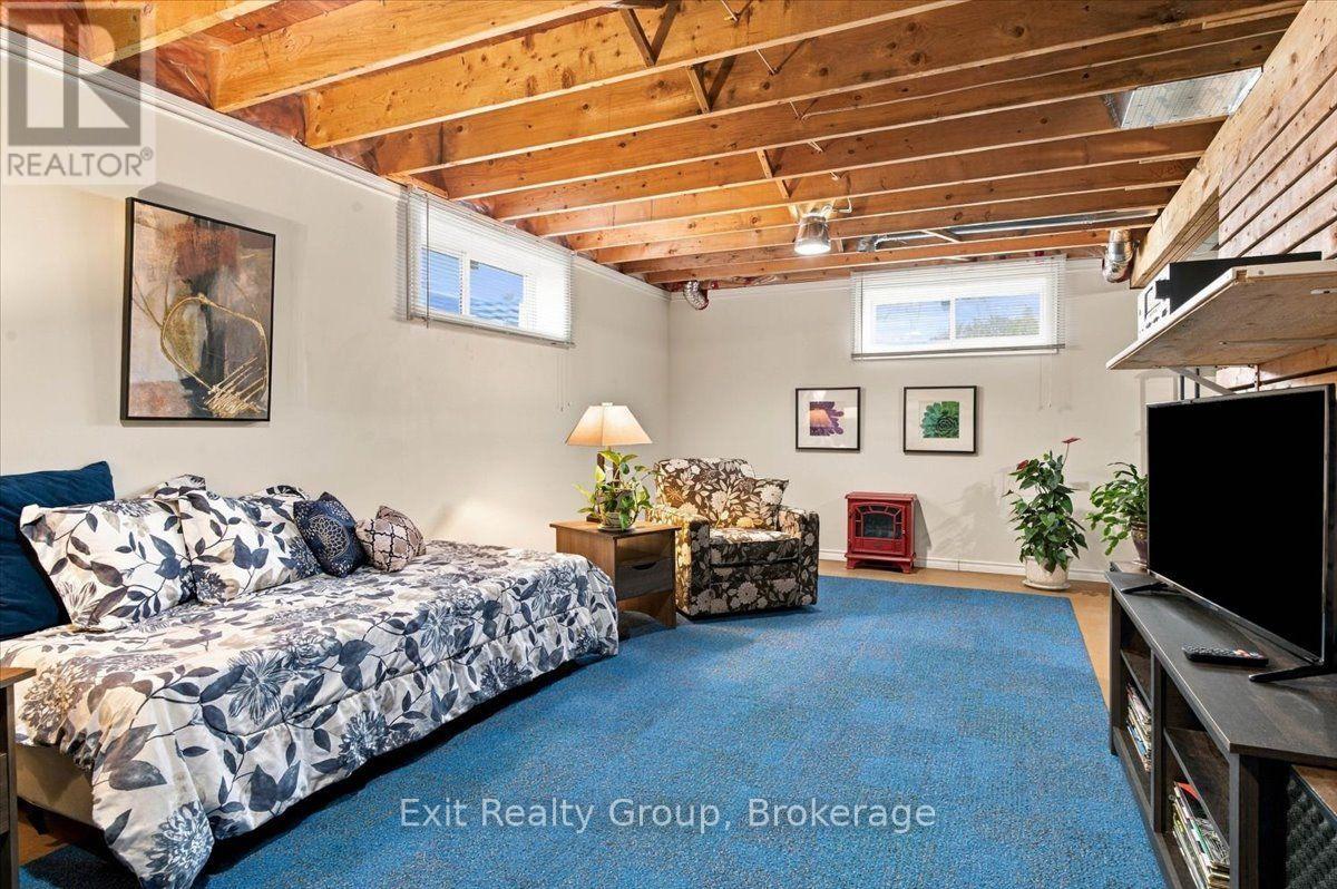 86 Sandbanks Court, Prince Edward County, ON photo 36