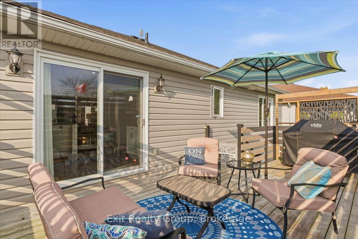 86 Sandbanks Court, Prince Edward County, ON photo 38