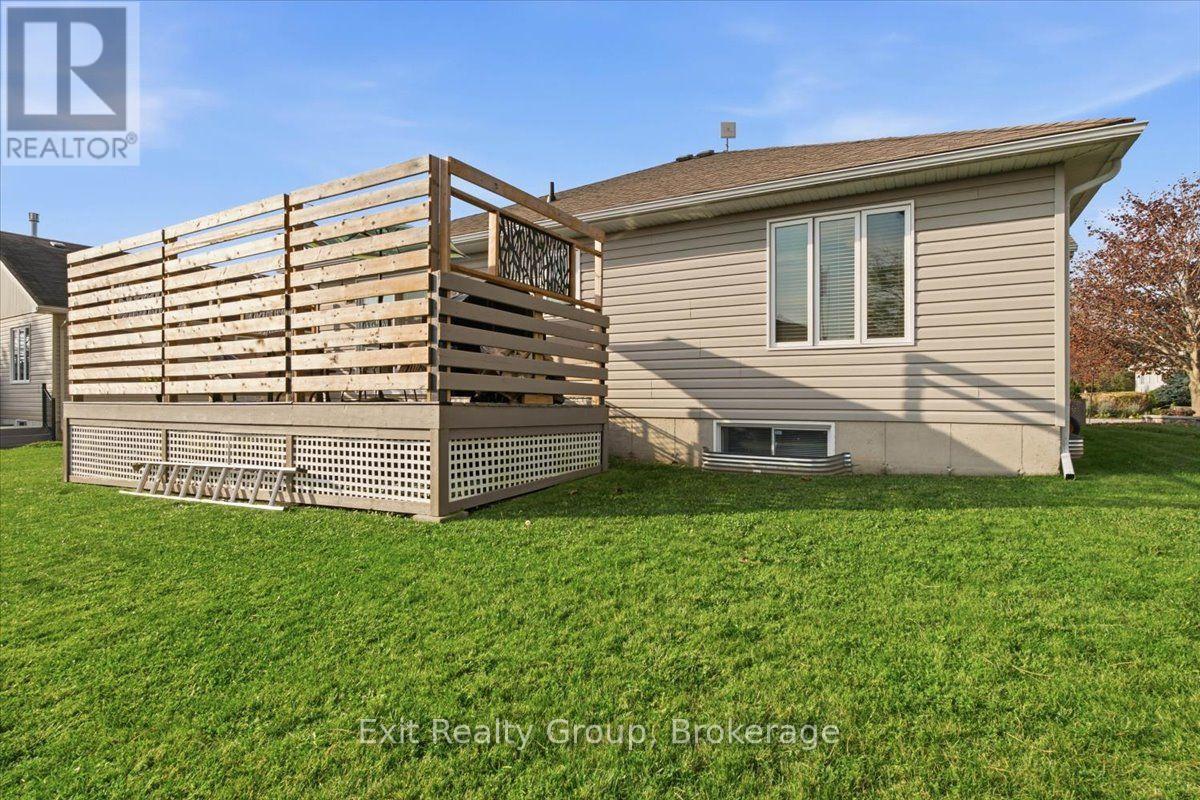 86 Sandbanks Court, Prince Edward County, ON photo 40