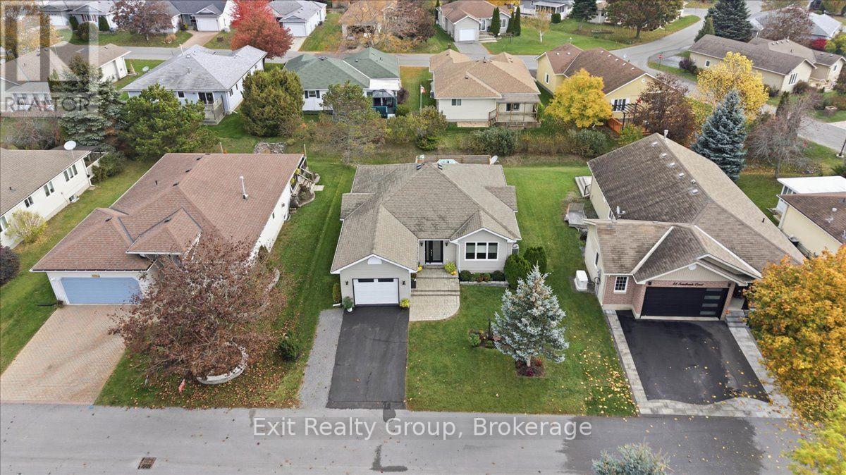 86 Sandbanks Court, Prince Edward County, ON photo 42