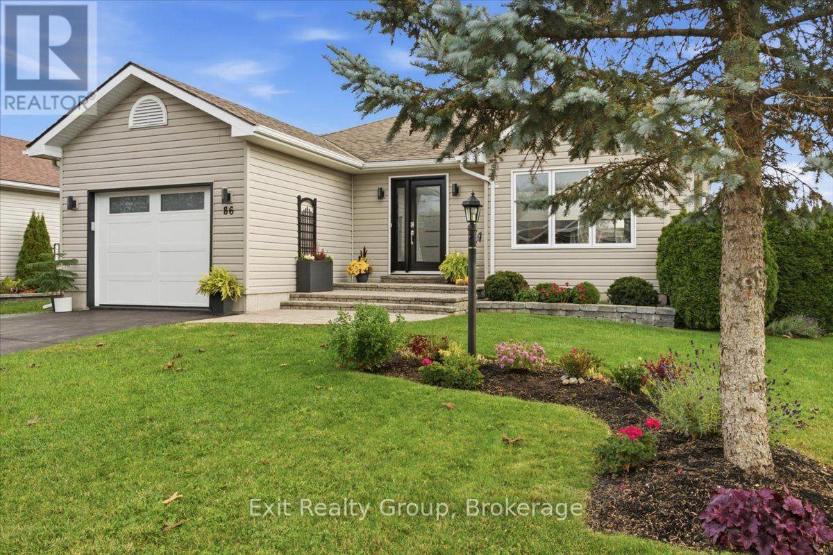 86 Sandbanks Court, Prince Edward County, ON photo 6