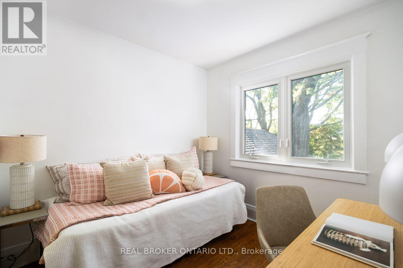 100 Oak Park Avenue, Toronto, ON photo 26