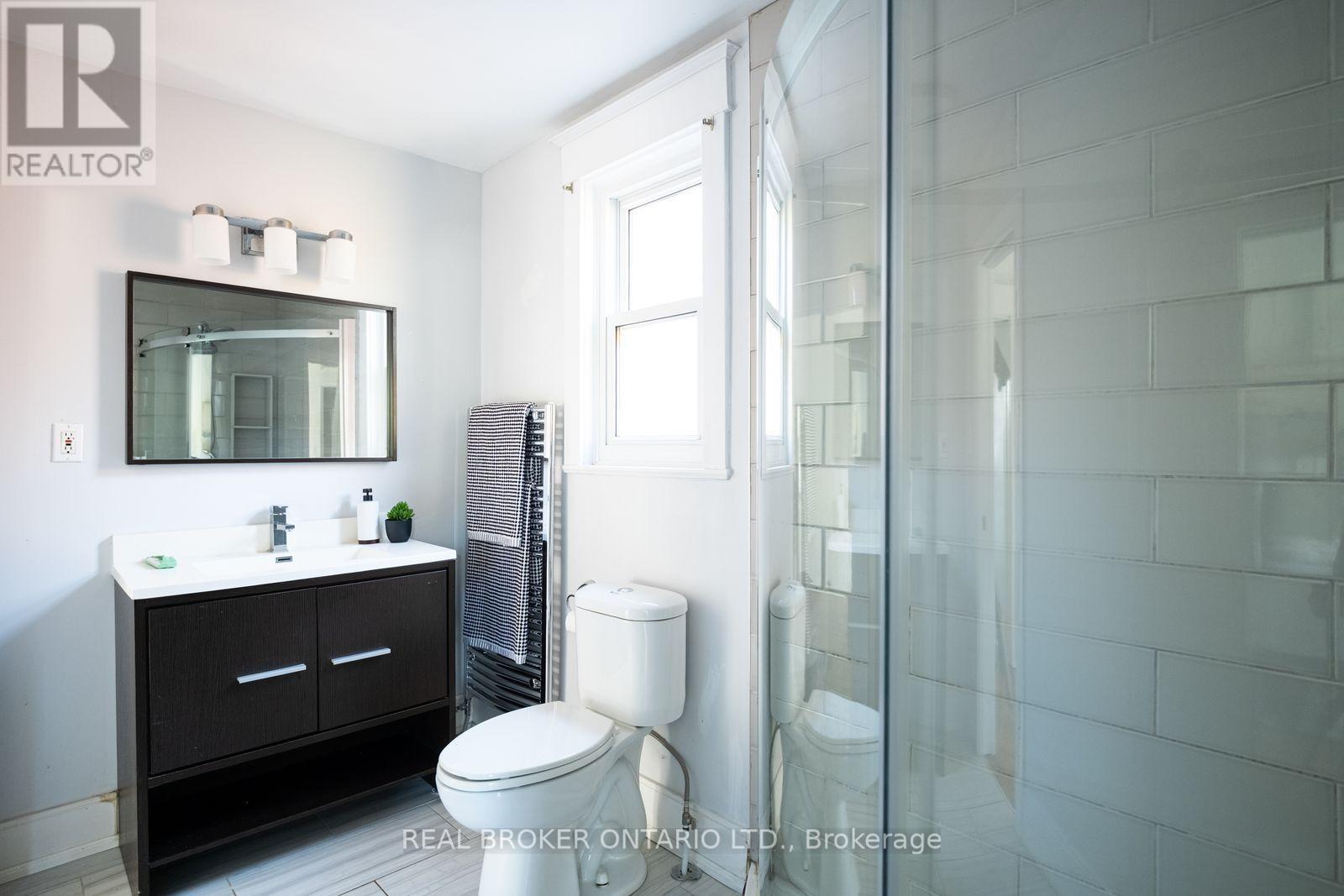 100 Oak Park Avenue, Toronto, ON photo 30