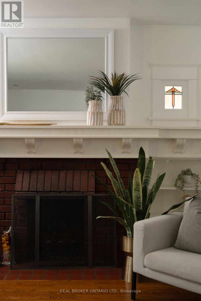 100 Oak Park Avenue, Toronto, ON photo 8