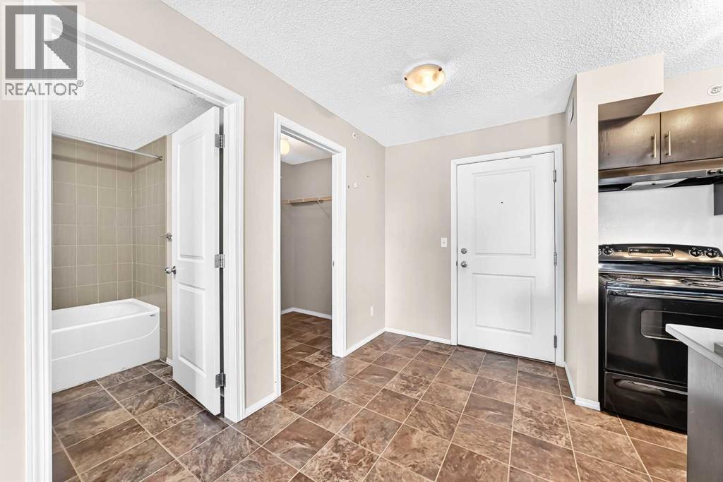 404, 195 Kincora Glen Road NW, photo 28 of 37