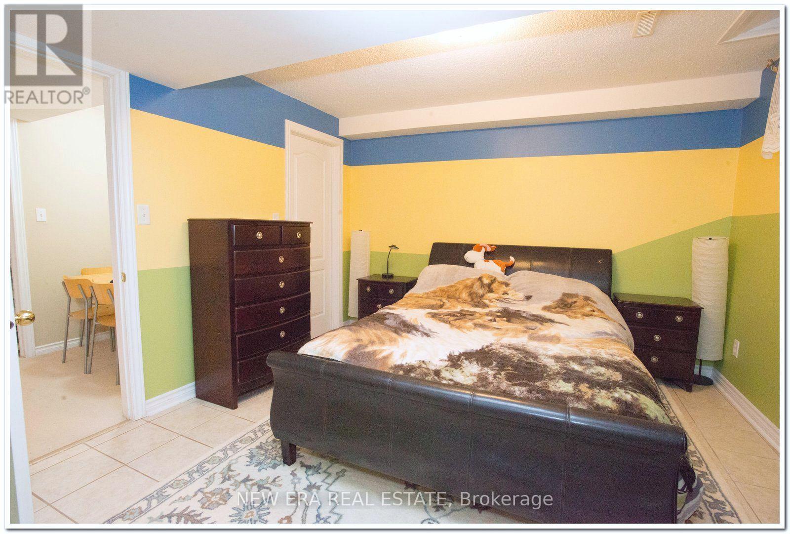 19 The Queensway, Barrie photo 26