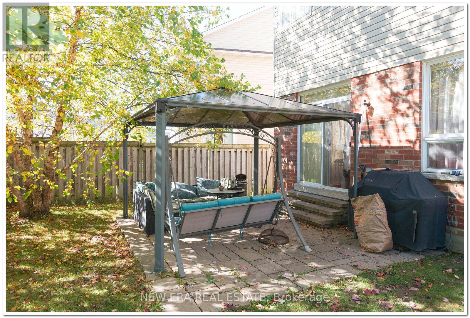 19 The Queensway, Barrie photo 28