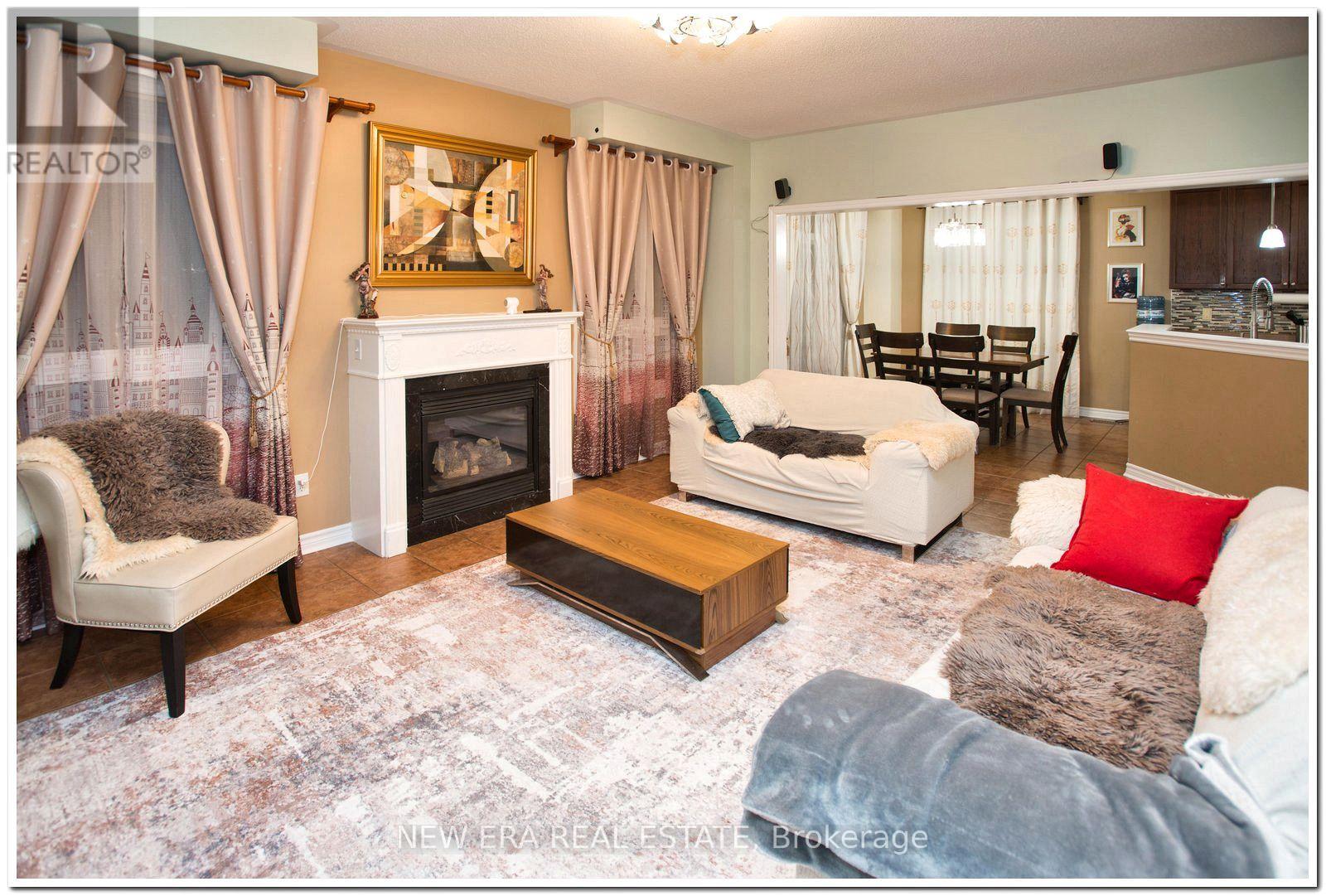19 The Queensway, Barrie photo 5