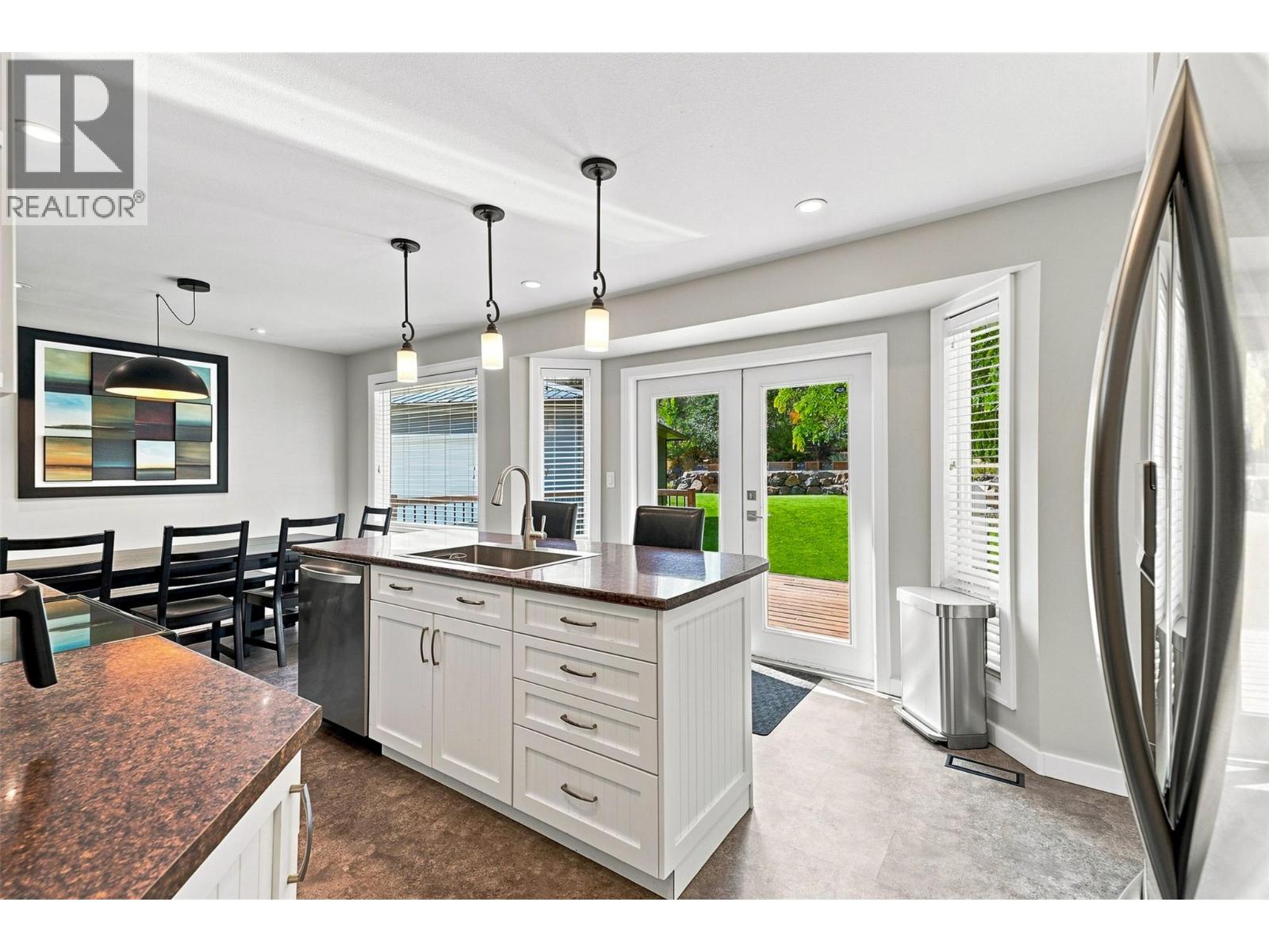 5543 DALLAS Drive - 15