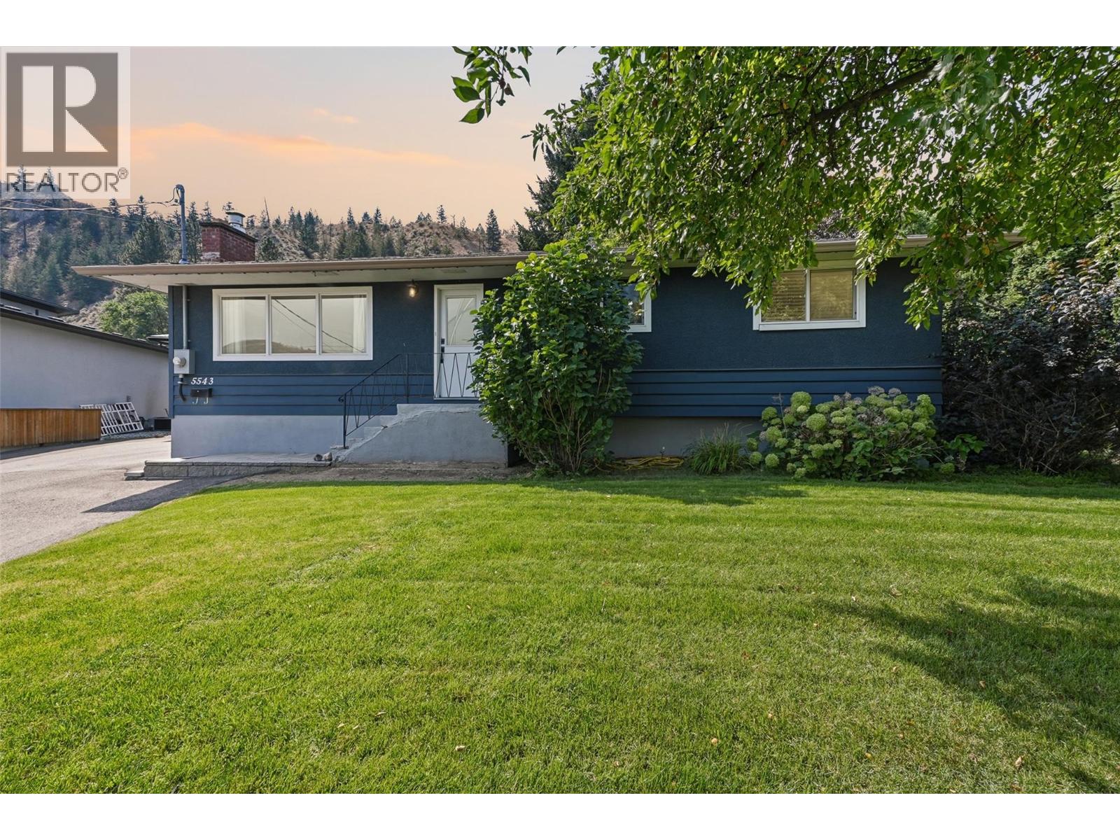 5543 DALLAS Drive - 3