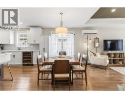 3pc Ensuite bath - 43 Delpech Court, Moncton, NB E1G1X7 Photo 12