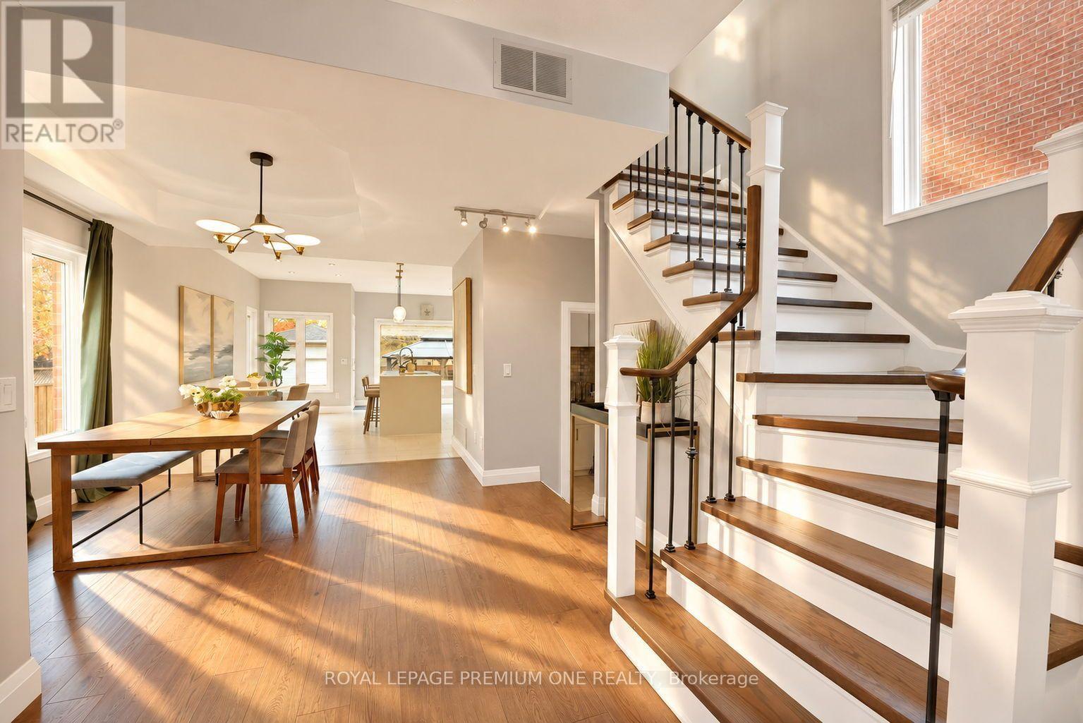 Photo of 2673 CASTLE HILL CRESCENT